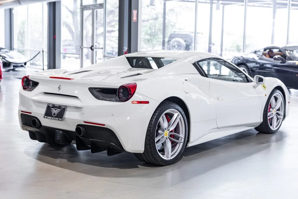 2018 Ferrari 488 Spider - Image 6 of 31