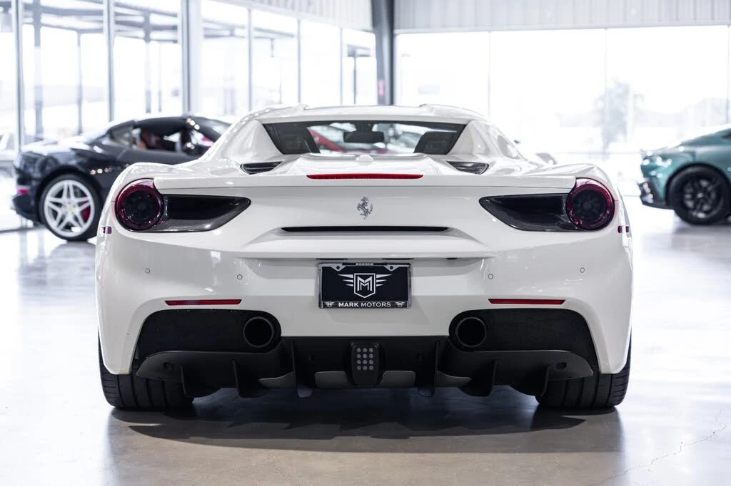 2018 Ferrari 488 Spider - Image 5 of 31