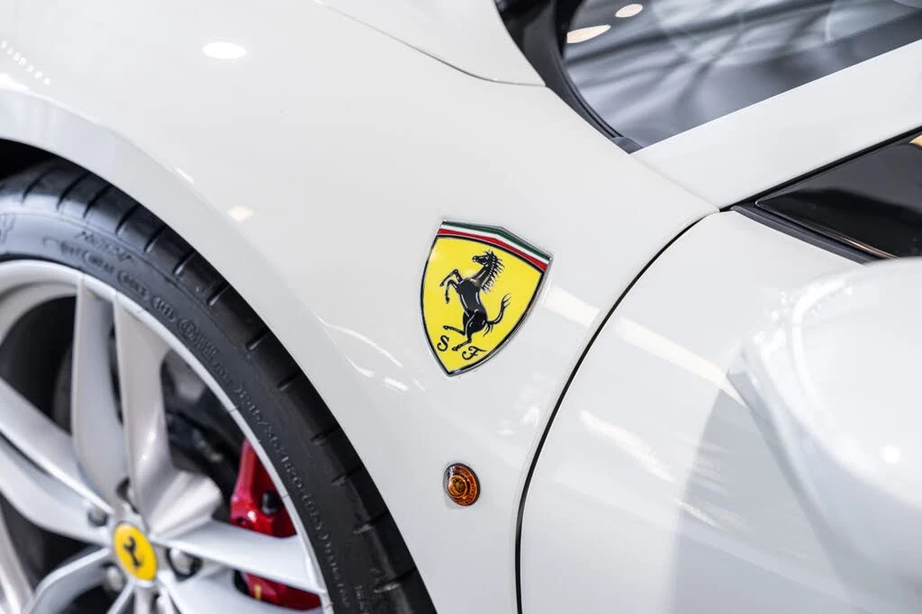 2018 Ferrari 488 Spider - Image 14 of 31