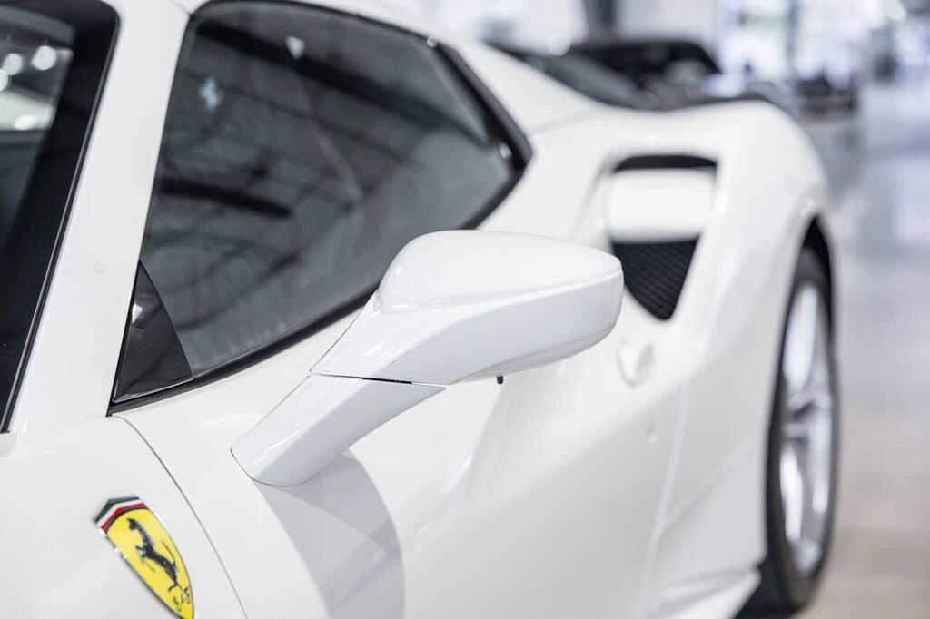 2018 Ferrari 488 Spider - Image 13 of 31