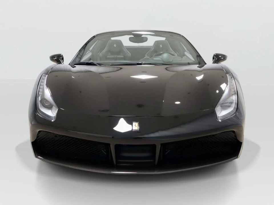 2018 Ferrari 488 Spider - Image 8 of 31