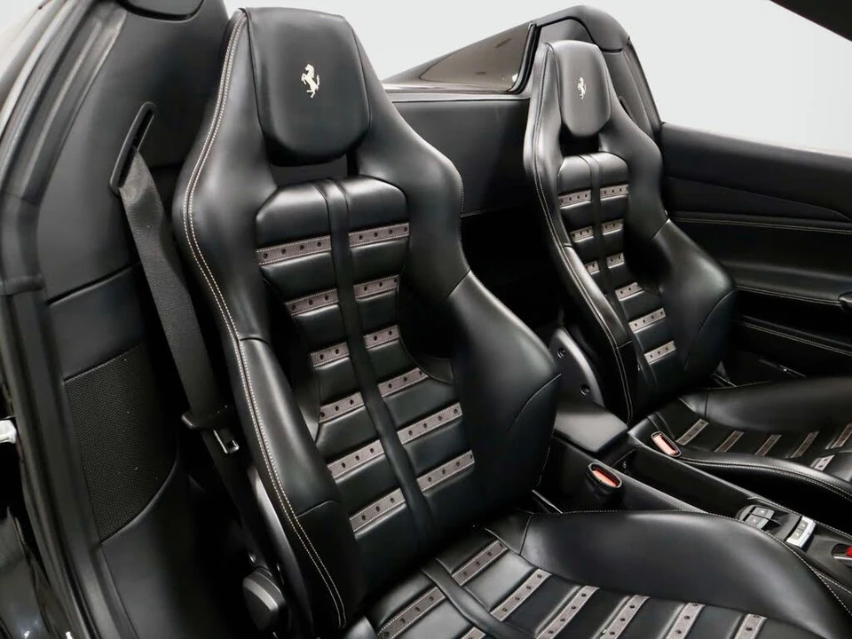 2018 Ferrari 488 Spider - Image 18 of 31