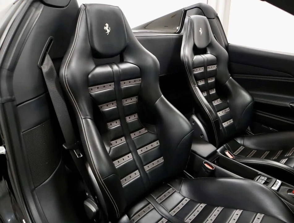 2018 Ferrari 488 Spider - Image 18 of 31
