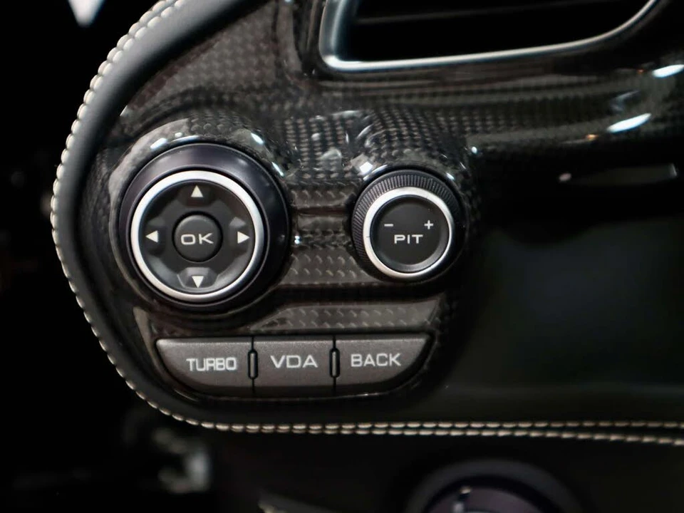 2018 Ferrari 488 Spider - Image 25 of 31