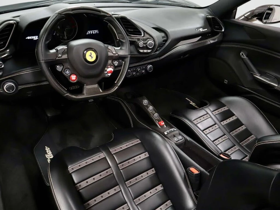 2018 Ferrari 488 Spider - Image 20 of 31