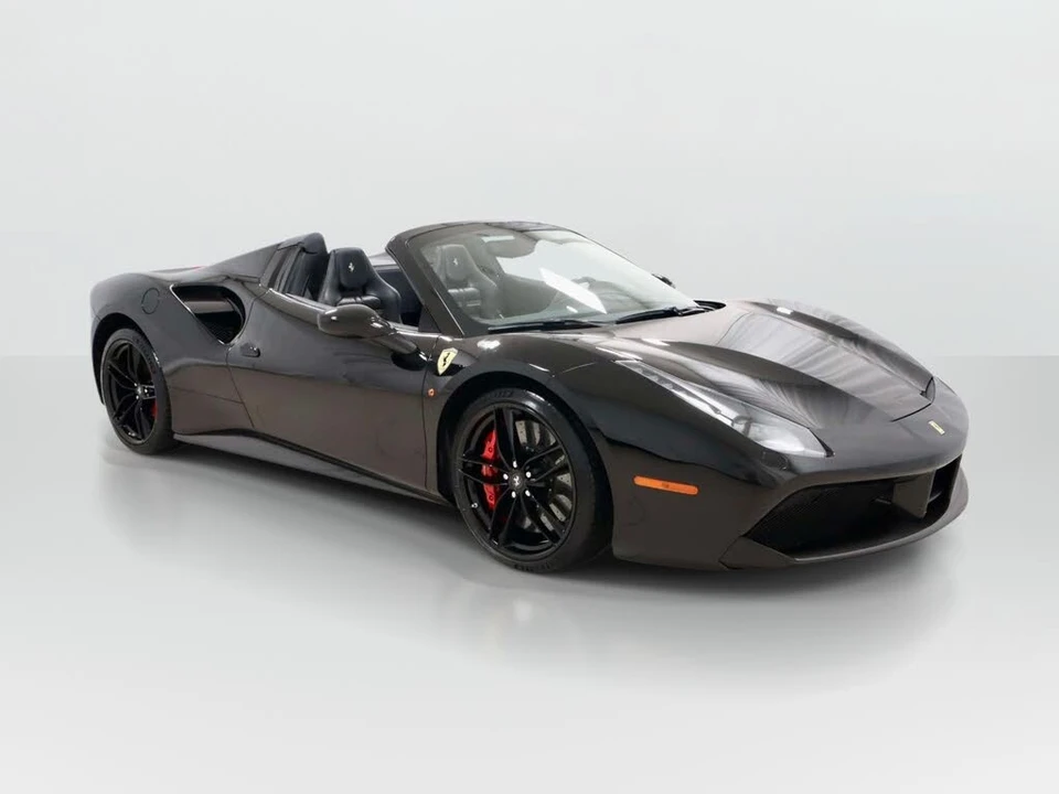 2018 Ferrari 488 Spider - Image 7 of 31