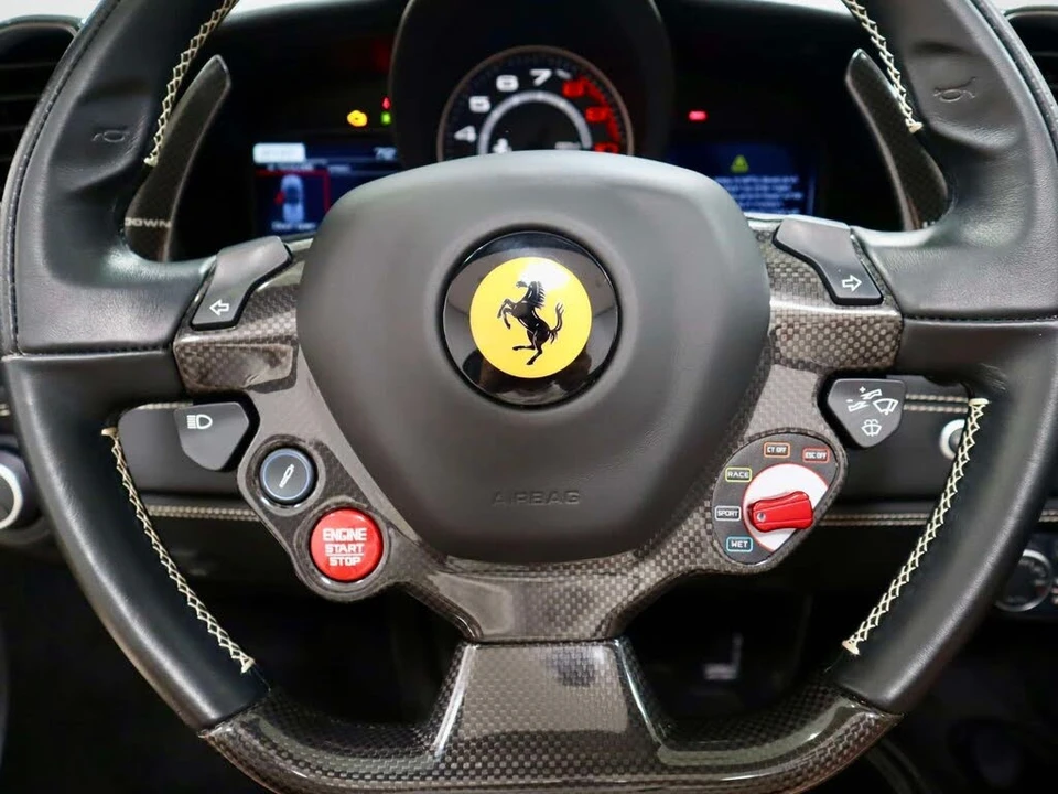 2018 Ferrari 488 Spider - Image 27 of 31