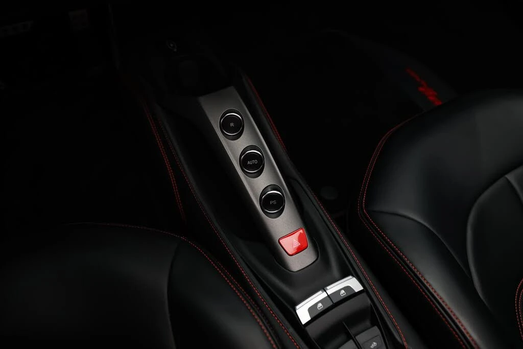 2018 Ferrari 488 Spider - Image 20 of 31