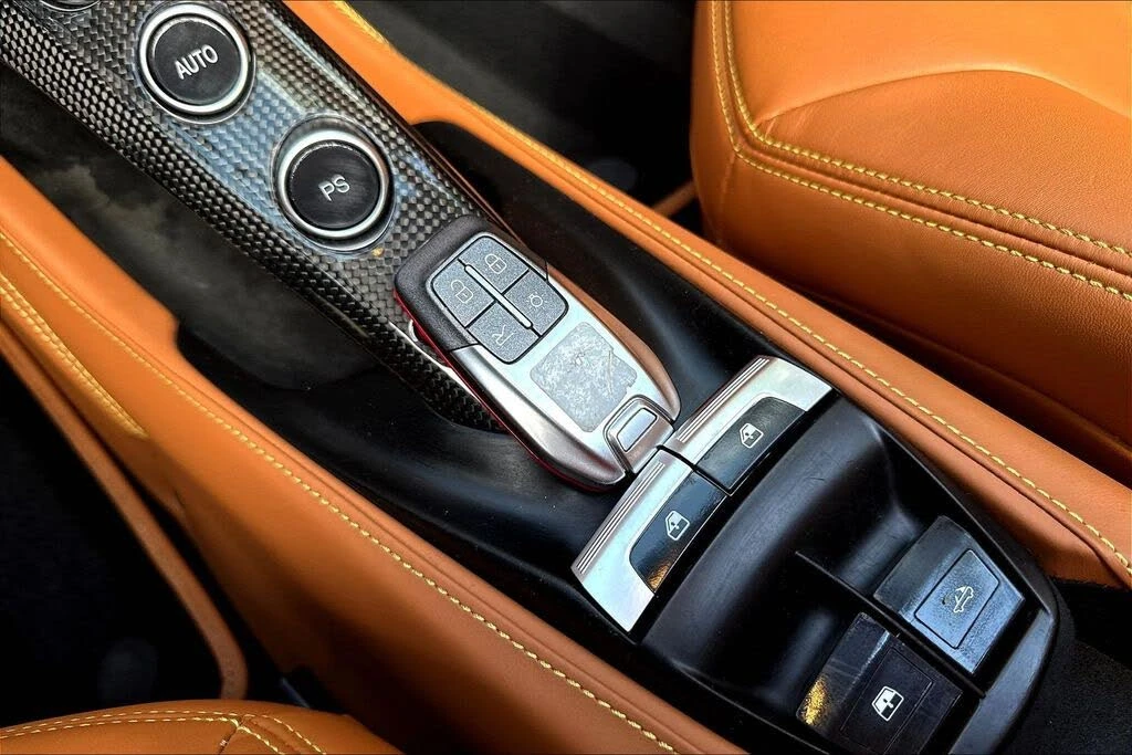 2018 Ferrari 488 Spider - Image 29 of 30