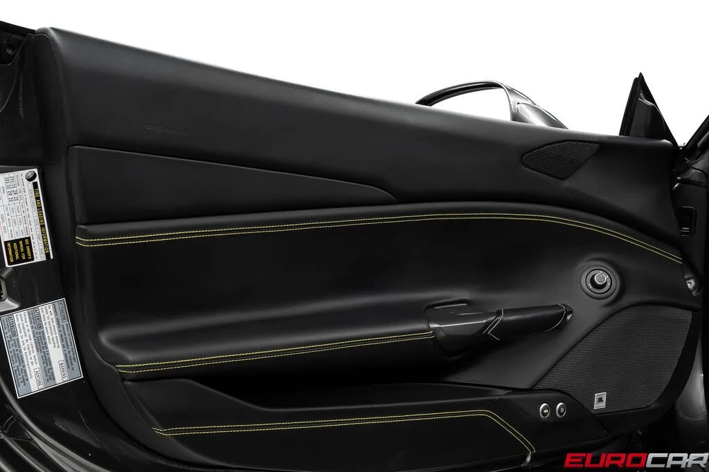 2018 Ferrari 488 Spider - Image 29 of 31