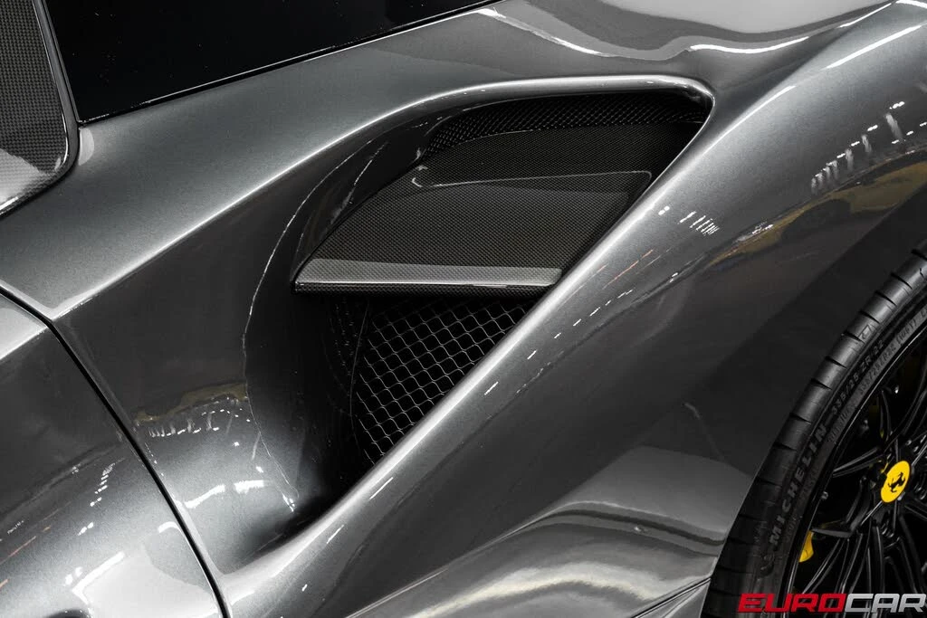 2018 Ferrari 488 Spider - Image 19 of 31