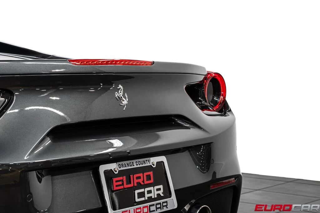 2018 Ferrari 488 Spider - Image 25 of 31
