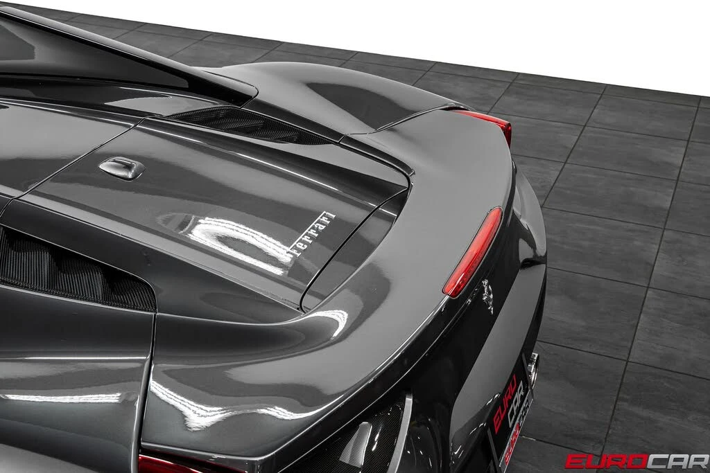 2018 Ferrari 488 Spider - Image 23 of 31