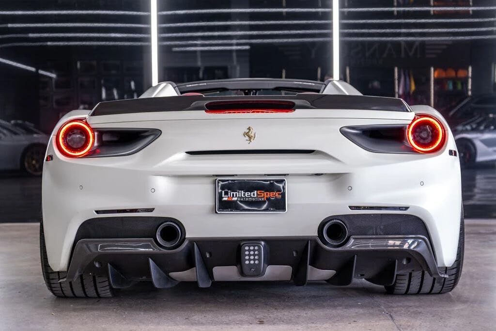 2018 Ferrari 488 Spider - Image 19 of 31