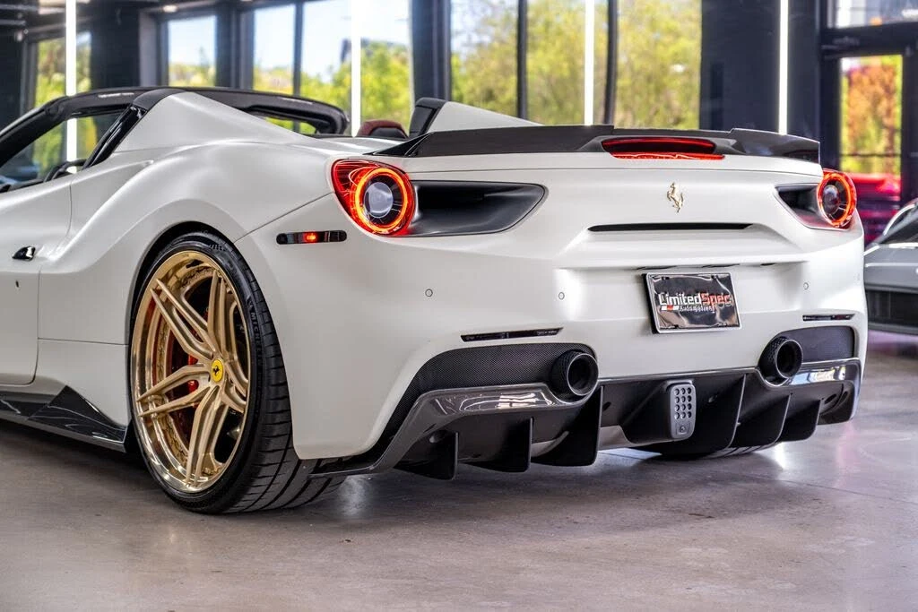 2018 Ferrari 488 Spider - Image 18 of 31