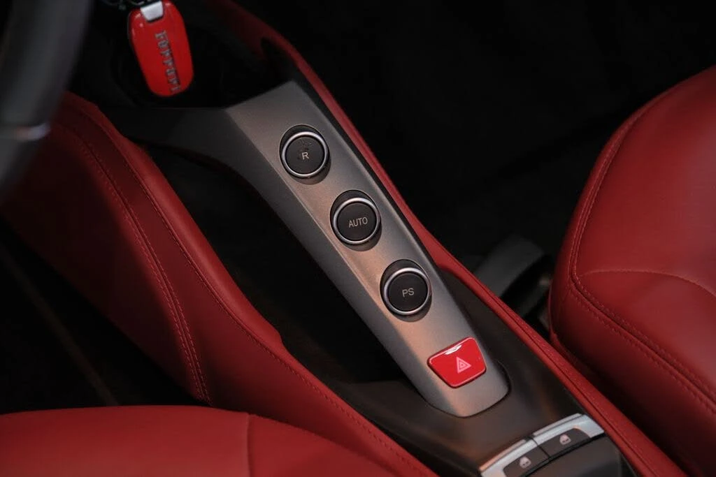 2018 Ferrari 488 Spider - Image 31 of 31