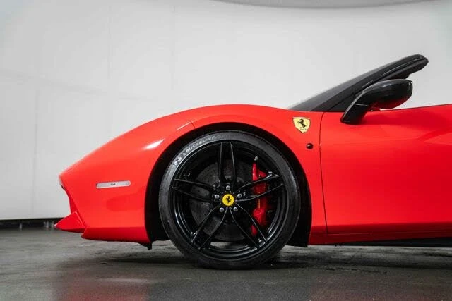 2018 Ferrari 488 Spider - Image 12 of 31