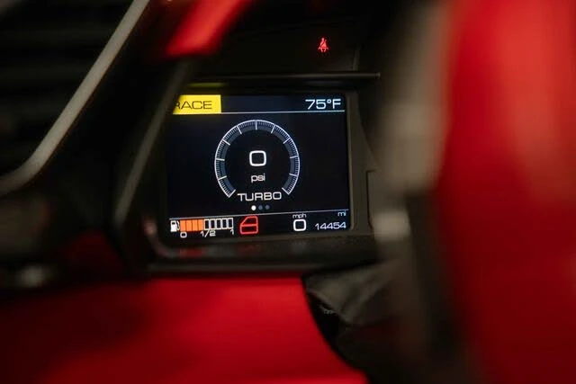 2018 Ferrari 488 Spider - Image 21 of 31