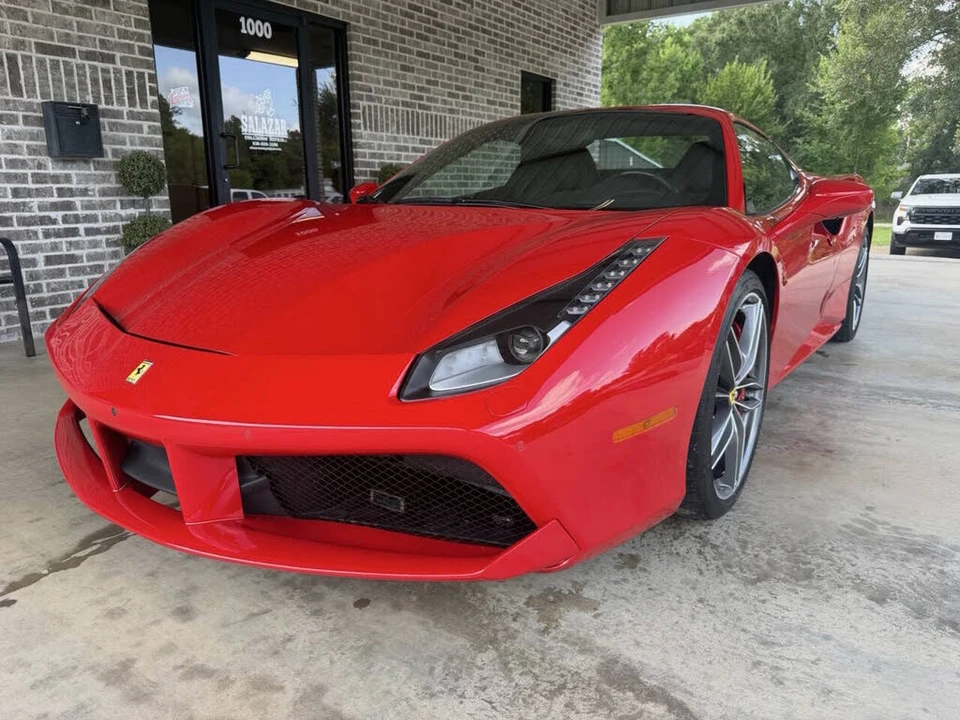2018 Ferrari 488 Spider - Image 20 of 24