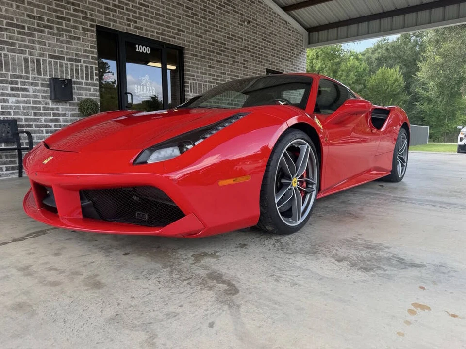 2018 Ferrari 488 Spider - Image 18 of 24