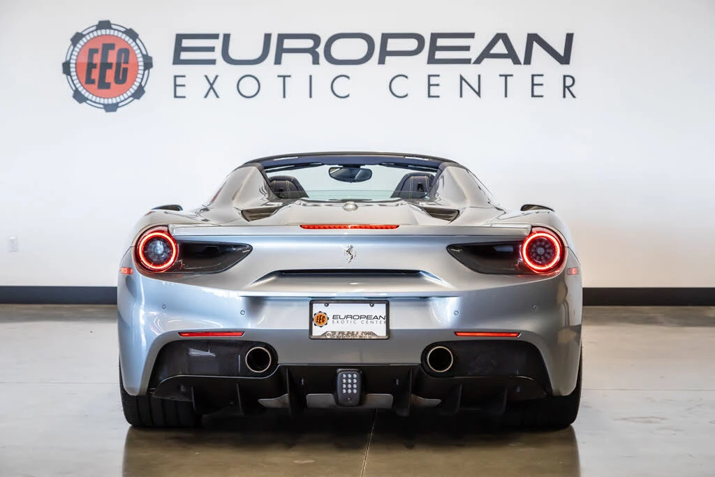 2018 Ferrari 488 Spider - Image 11 of 31