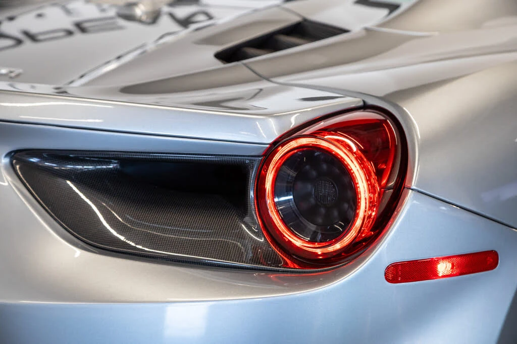 2018 Ferrari 488 Spider - Image 15 of 31