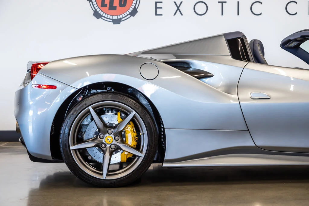 2018 Ferrari 488 Spider - Image 17 of 31
