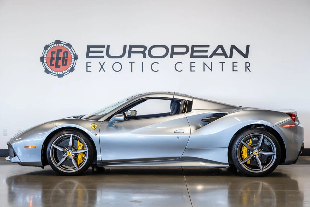 2018 Ferrari 488 Spider - Image 8 of 31