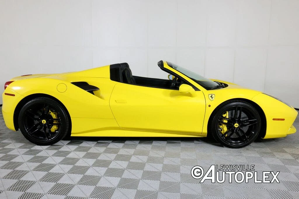 2018 Ferrari 488 Spider - Image 4 of 31