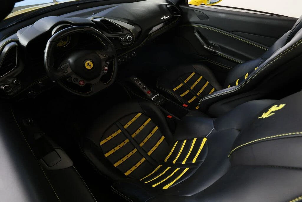 2018 Ferrari 488 Spider - Image 13 of 31