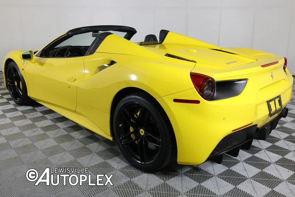 2018 Ferrari 488 Spider - Image 7 of 31