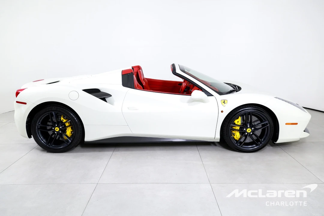 2018 Ferrari 488 Spider - Image 10 of 31
