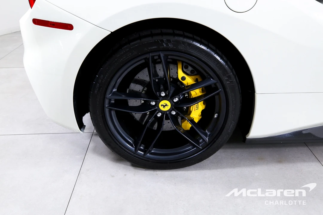 2018 Ferrari 488 Spider - Image 24 of 31