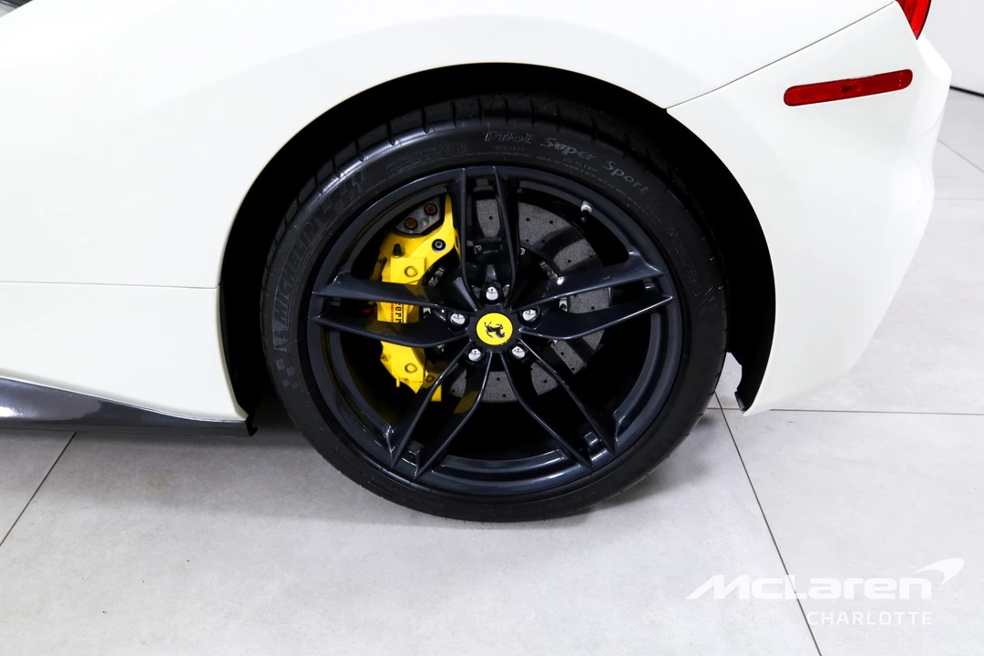 2018 Ferrari 488 Spider - Image 27 of 31