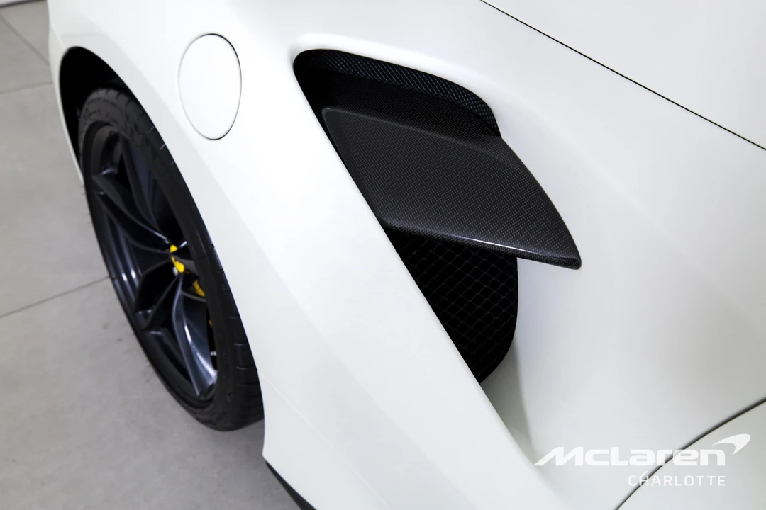 2018 Ferrari 488 Spider - Image 30 of 31