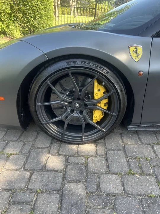 2018 Ferrari 488 Spider - Image 7 of 30