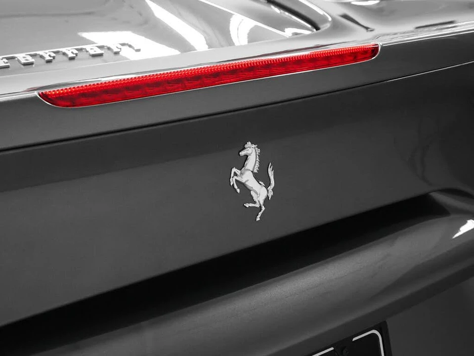 2018 Ferrari 488 Spider - Image 31 of 31