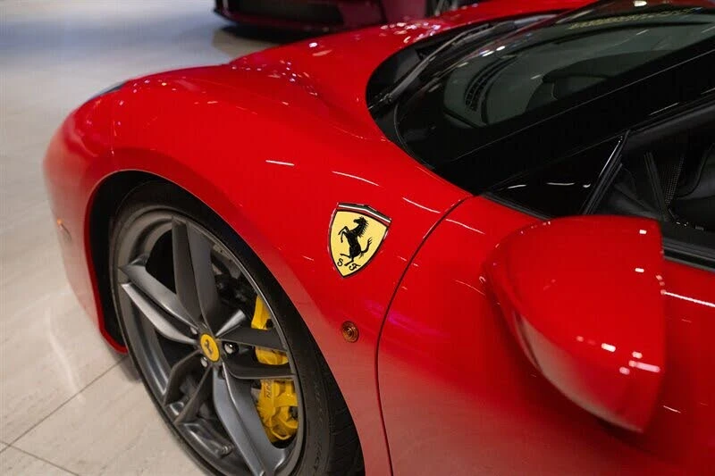 2018 Ferrari 488 Spider - Image 30 of 31
