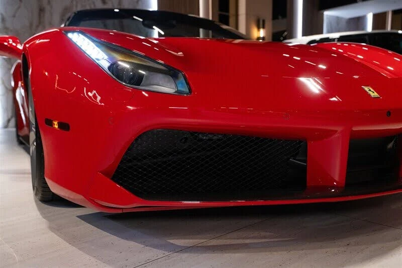 2018 Ferrari 488 Spider - Image 12 of 31