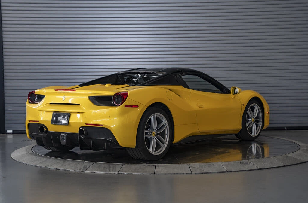 2018 Ferrari 488 Spider - Image 3 of 31