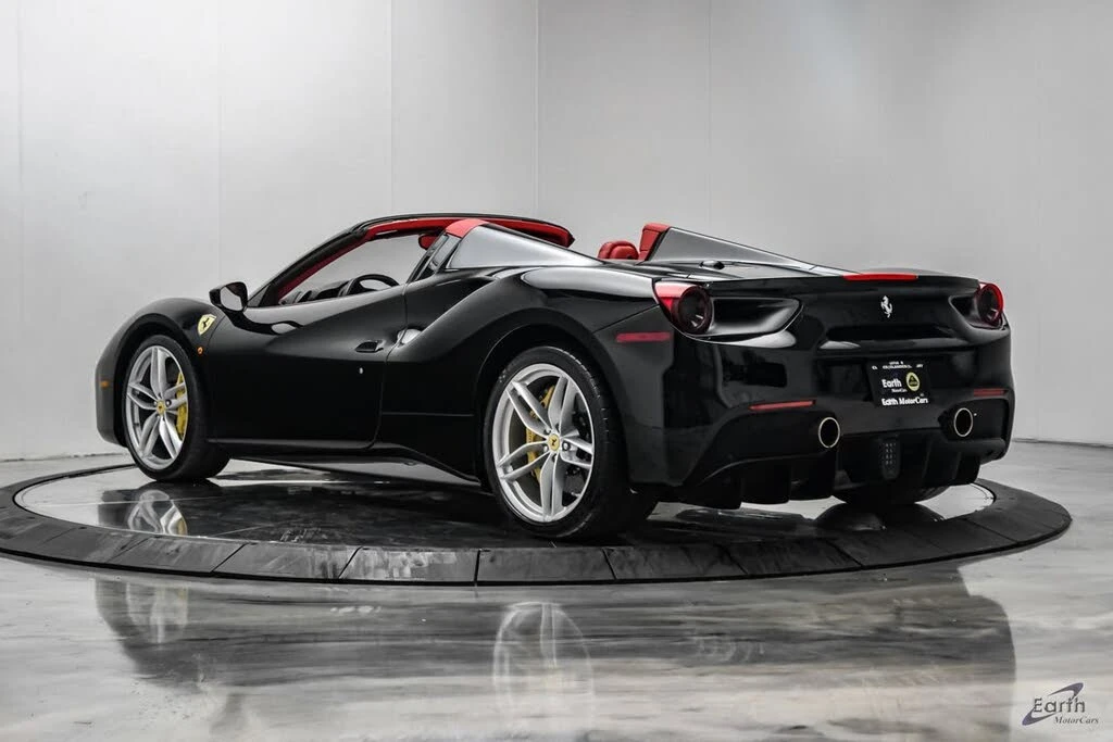 2018 Ferrari 488 Spider - Image 13 of 31