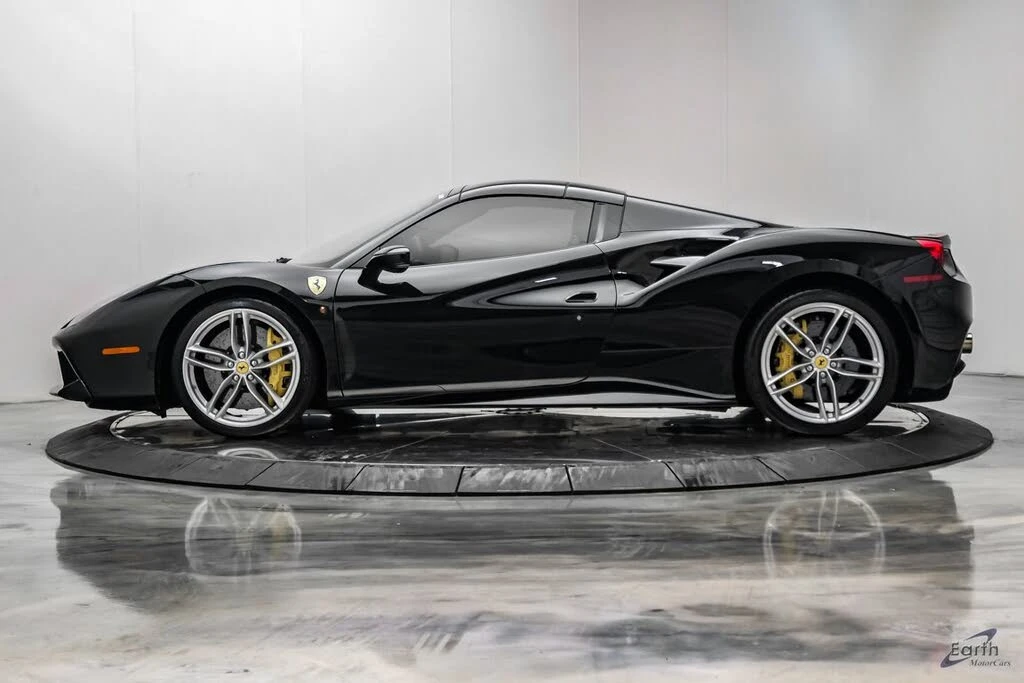 2018 Ferrari 488 Spider - Image 10 of 31