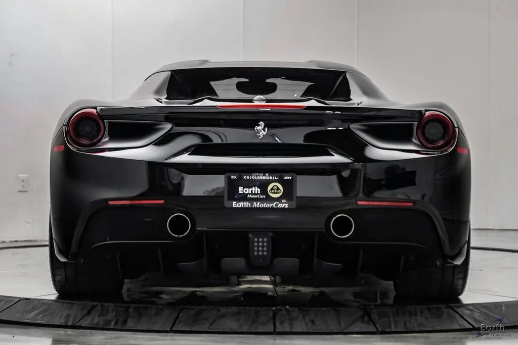 2018 Ferrari 488 Spider - Image 16 of 31
