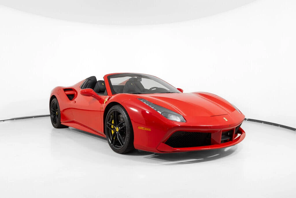 2018 Ferrari 488 Spider - Image 11 of 31