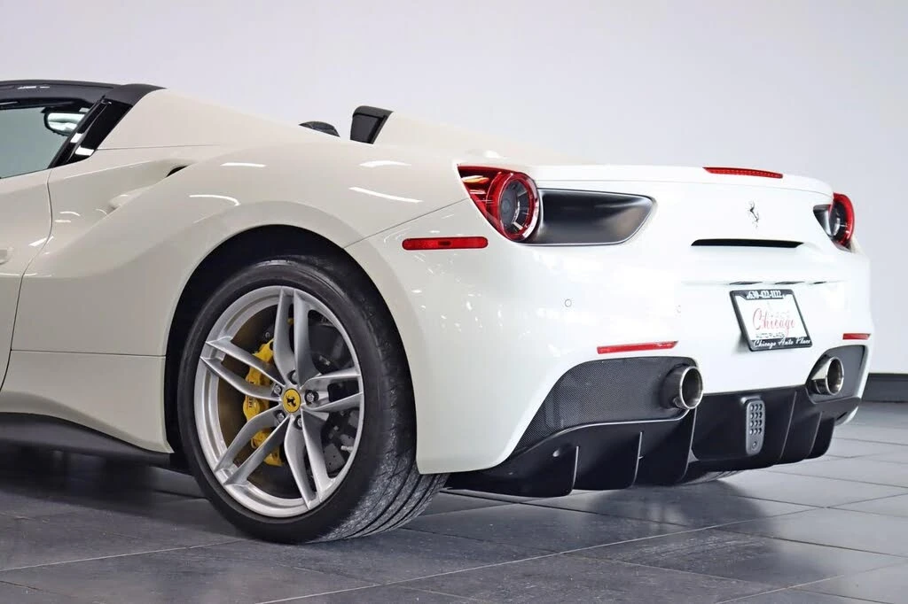 2018 Ferrari 488 Spider - Image 12 of 31