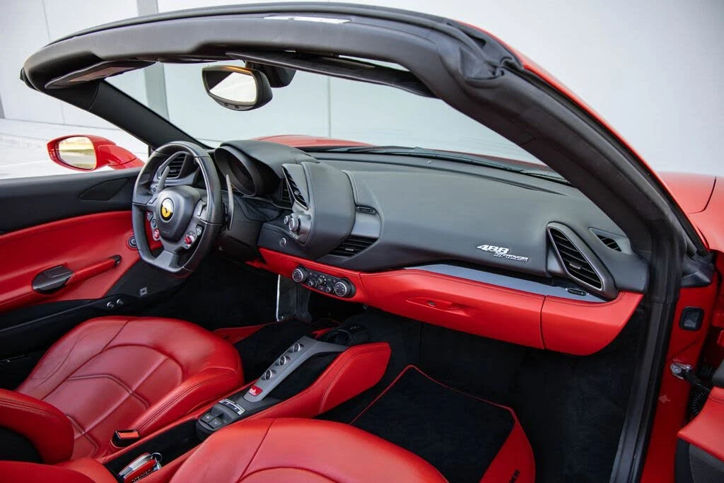 2018 Ferrari 488 Spider - Image 29 of 31
