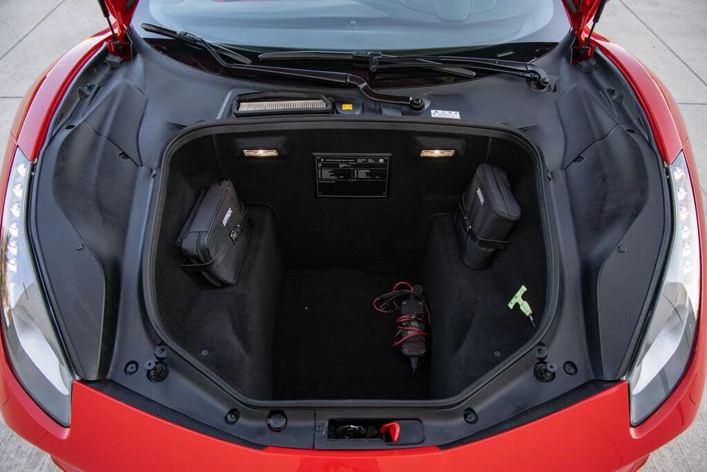 2018 Ferrari 488 Spider - Image 26 of 31