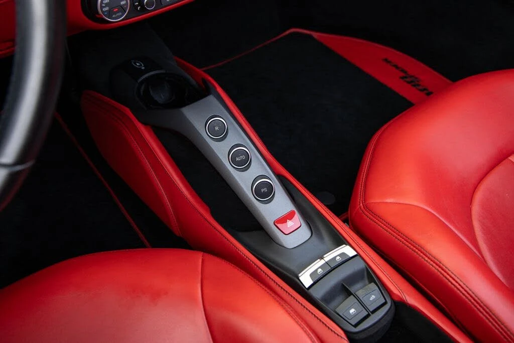 2018 Ferrari 488 Spider - Image 15 of 31