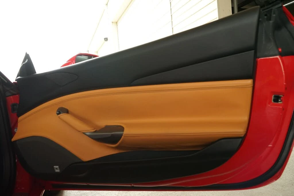 2018 Ferrari 488 Spider - Image 24 of 30