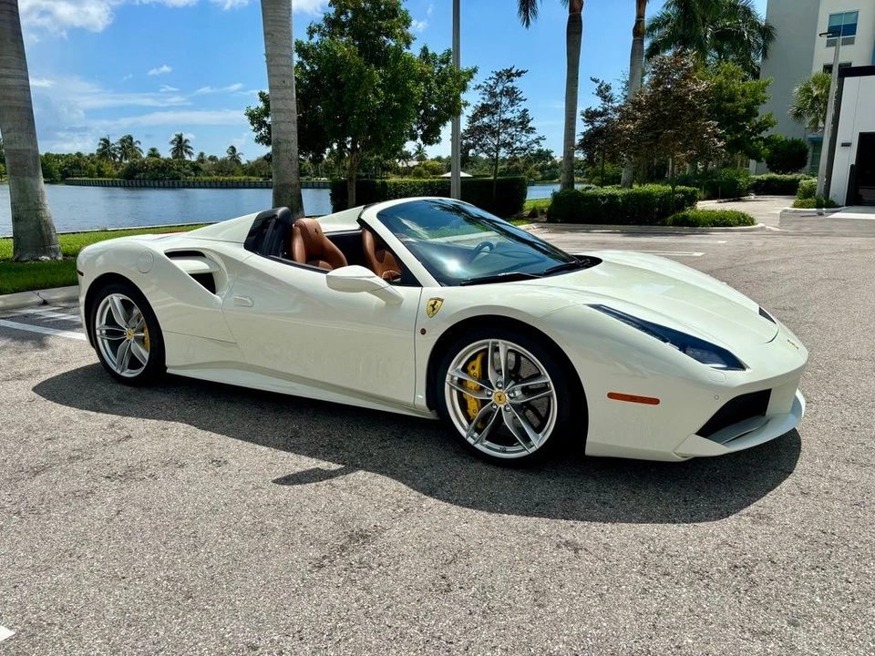 2018 Ferrari 488 Spider - Image 5 of 28